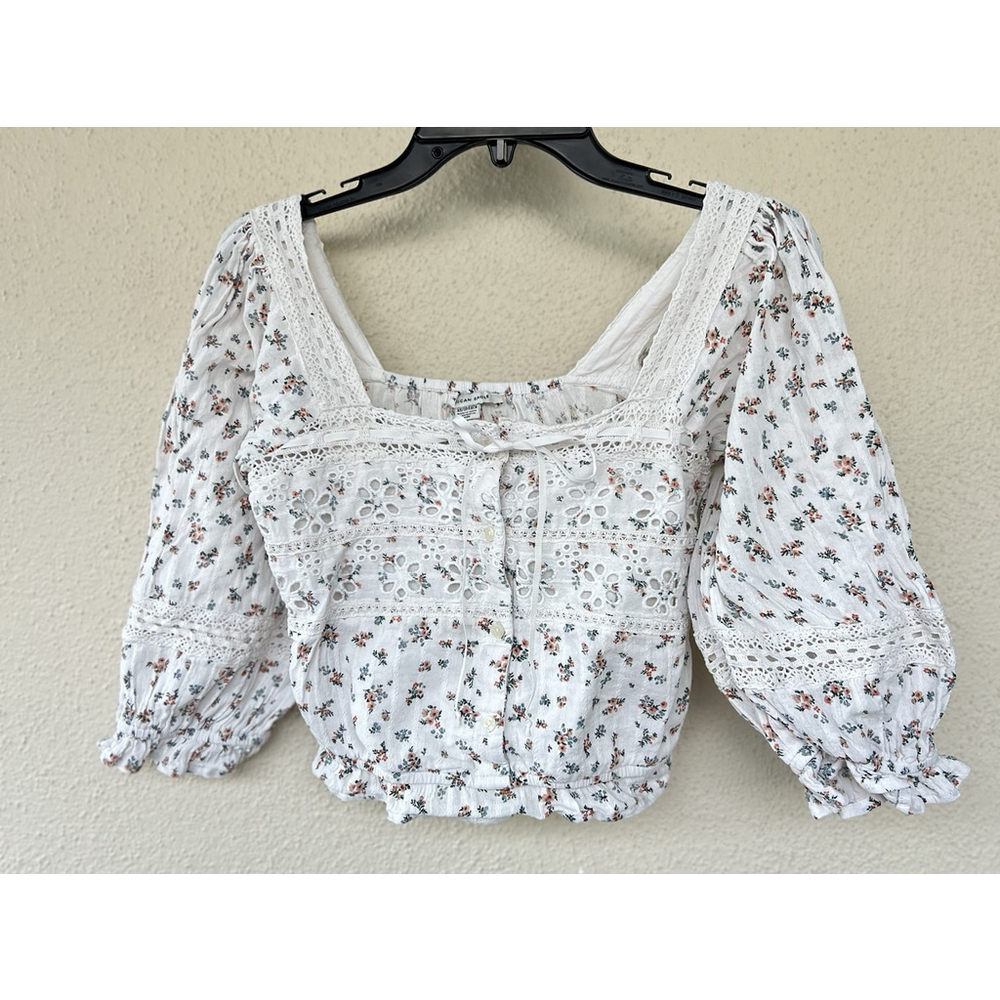 American Eagle Crop Top XS Prairie Cottagecore Lace Crochet Coquette Nostalgic